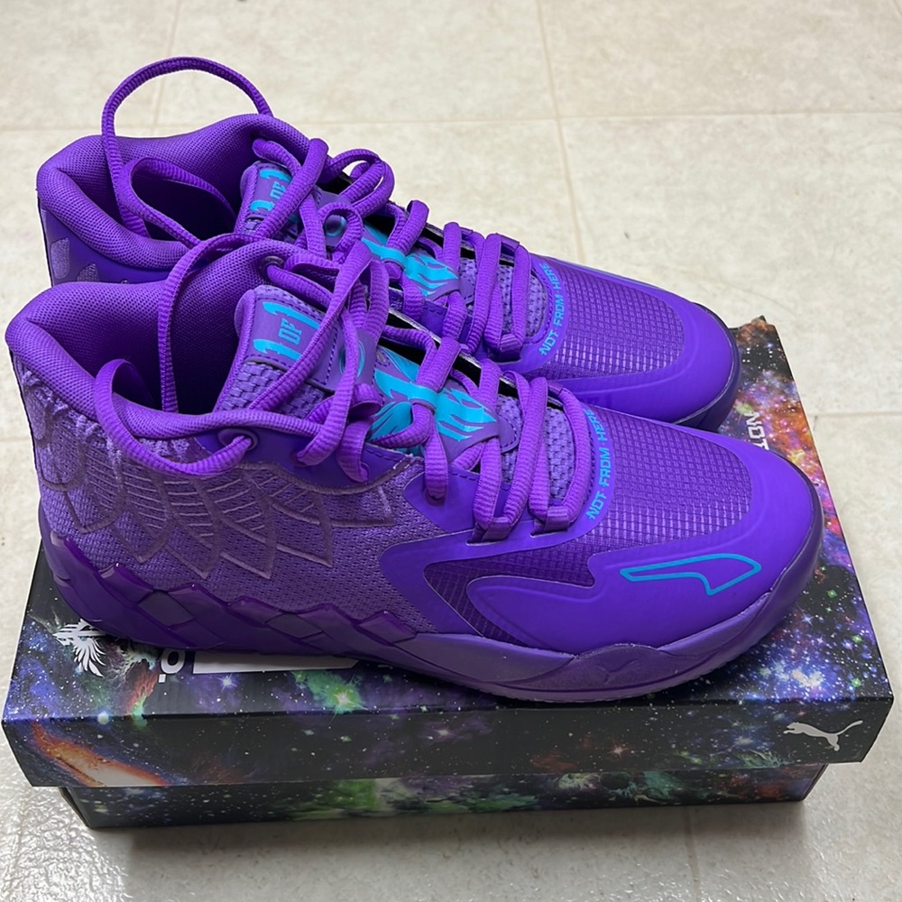 MB.01 Glimmer blue DEADSTOCK